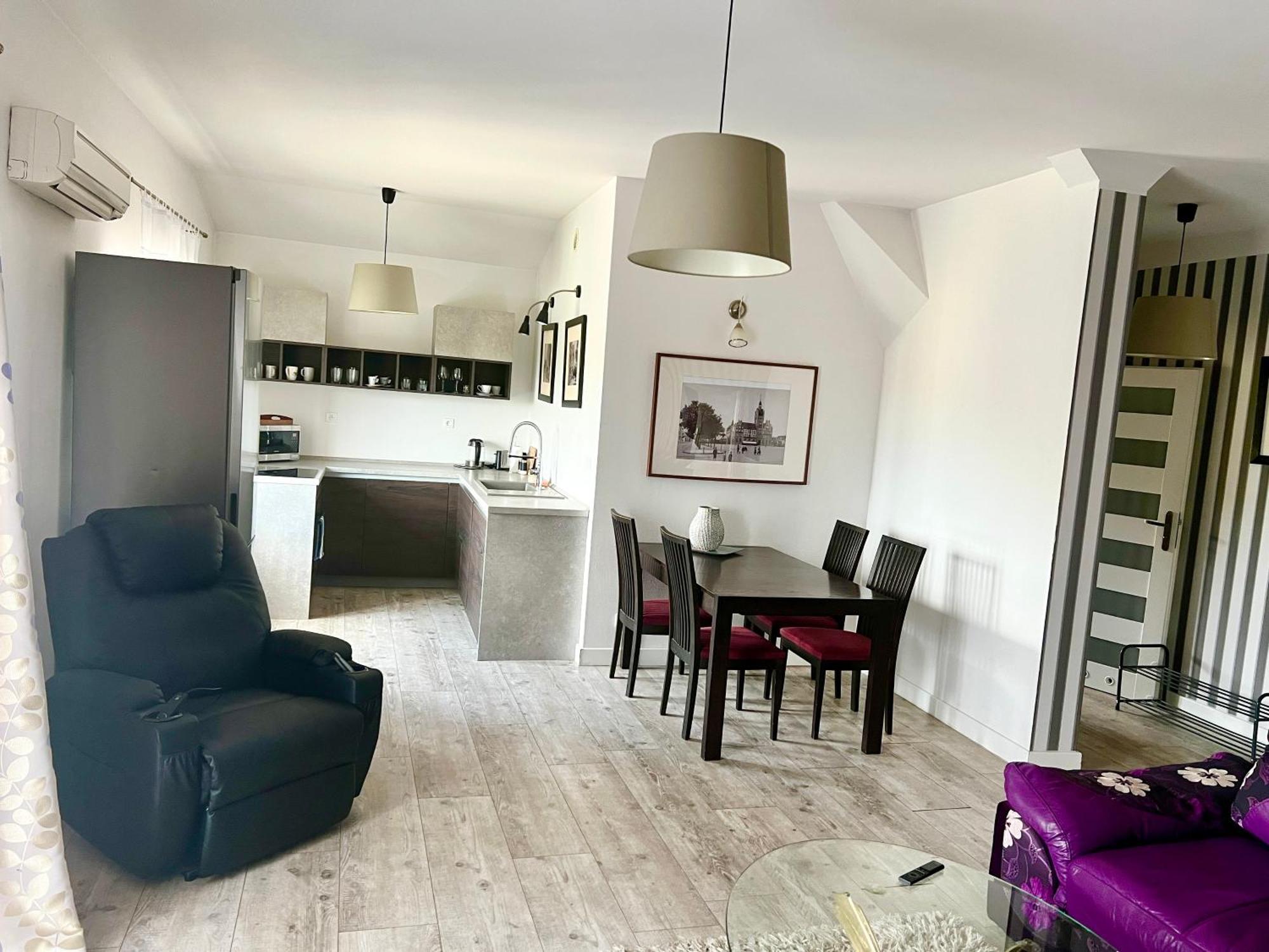 Las Slupski Premium Panoramic Apartament Nr8 Wifi Netflix Smart Tv55 Full Kitchen Double Bathtub Up To 4 People Full Pleasure Quality Stay (Adults Only) Екстер'єр фото